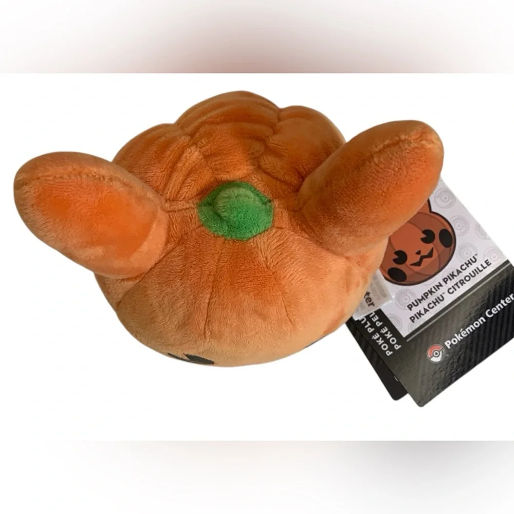 Pikachu 2023 & Pumpkaboo 2015 Plush Plushies W/ 50 Free Pokémon‎ Cards